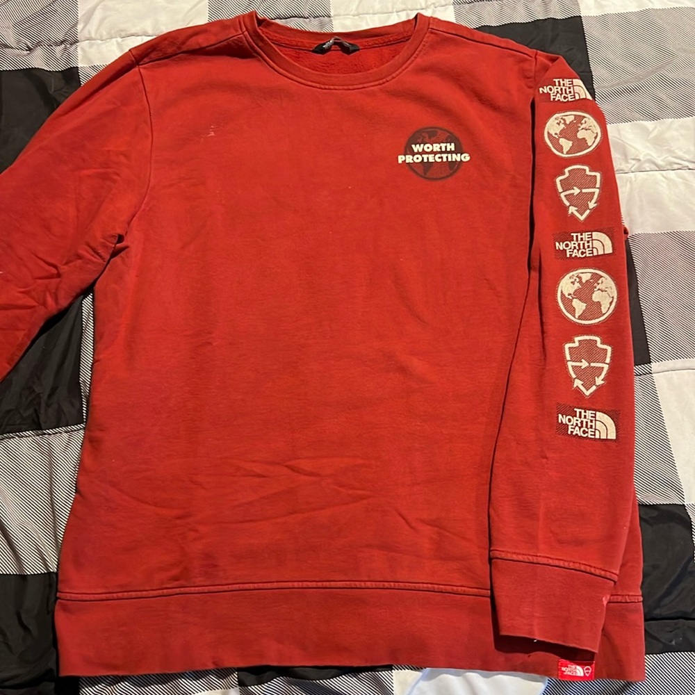 Large Northface crewneck sweatshirt